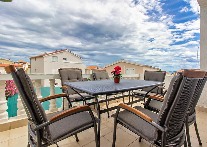 Apartmani Alaga A